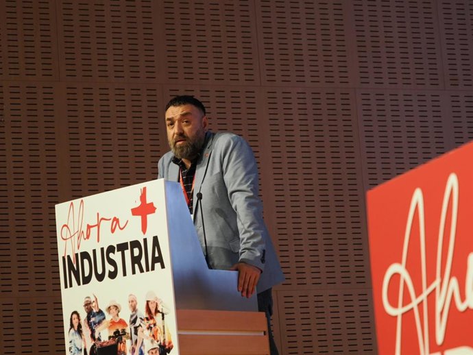 El secreatio general de UGT FICA Aragón, Sergio Sancho