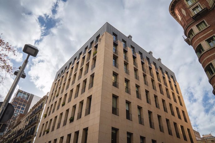 Archivo - Façana de la Conselleria d'Empresa i Treball