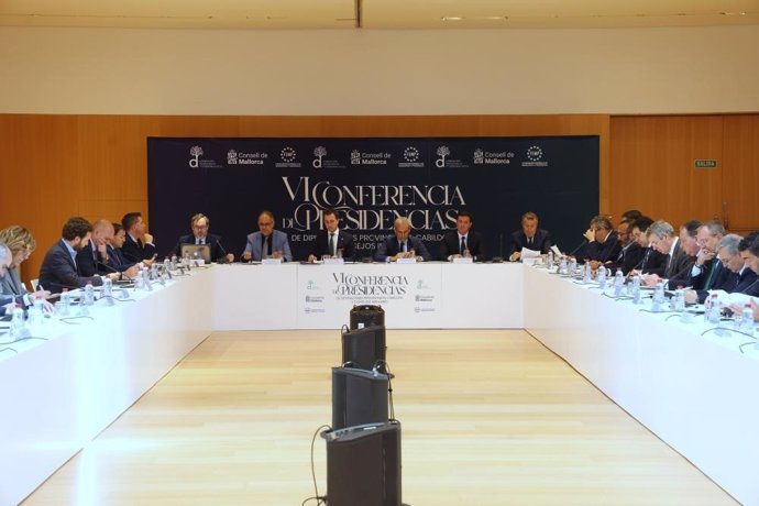 Un momento de la IV Conferencia de Presidencias de Diputaciones, Cabildos y Consells
