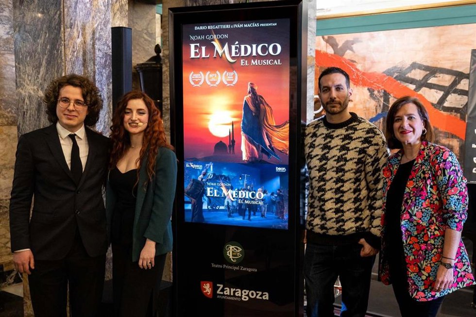 Presentación de la obra 'El médico, el musical', basada en la novela de Noah Gordon, que vuelve al Teatro Principal