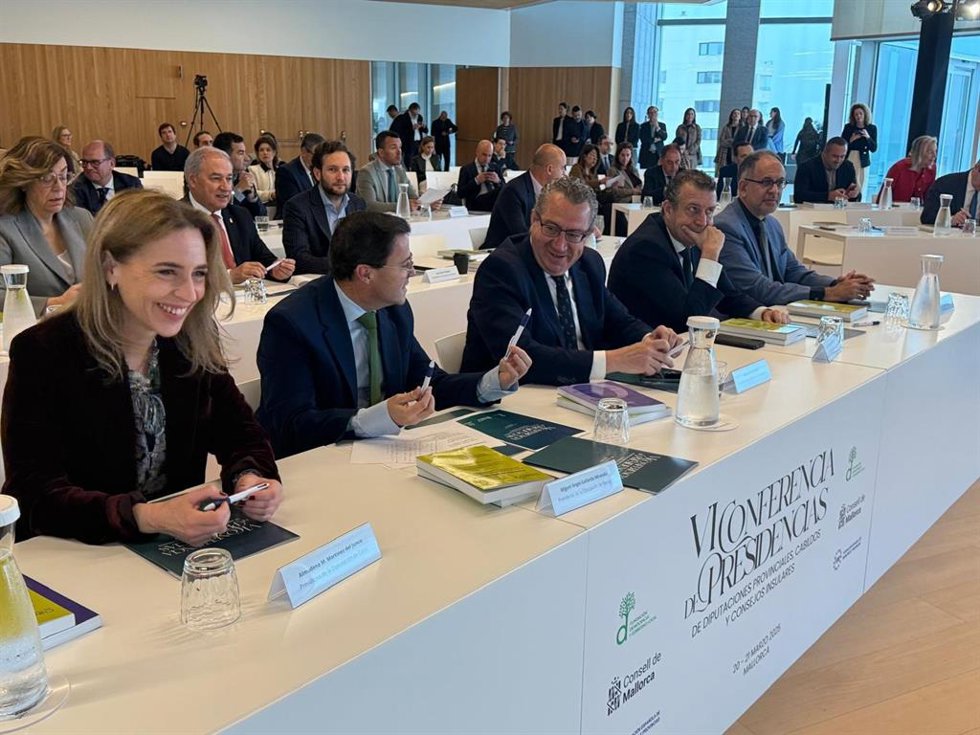 Almudena Martínez en el foro de la FEMP sobre turismo en Mallorca.