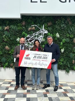 La Cueva de Nerja recibe a su visitante 20 millones.