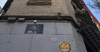 Las calles de Madrid ven desaparecer las teselas de Basket of Nean por incumplir la normativa del Ayuntamiento