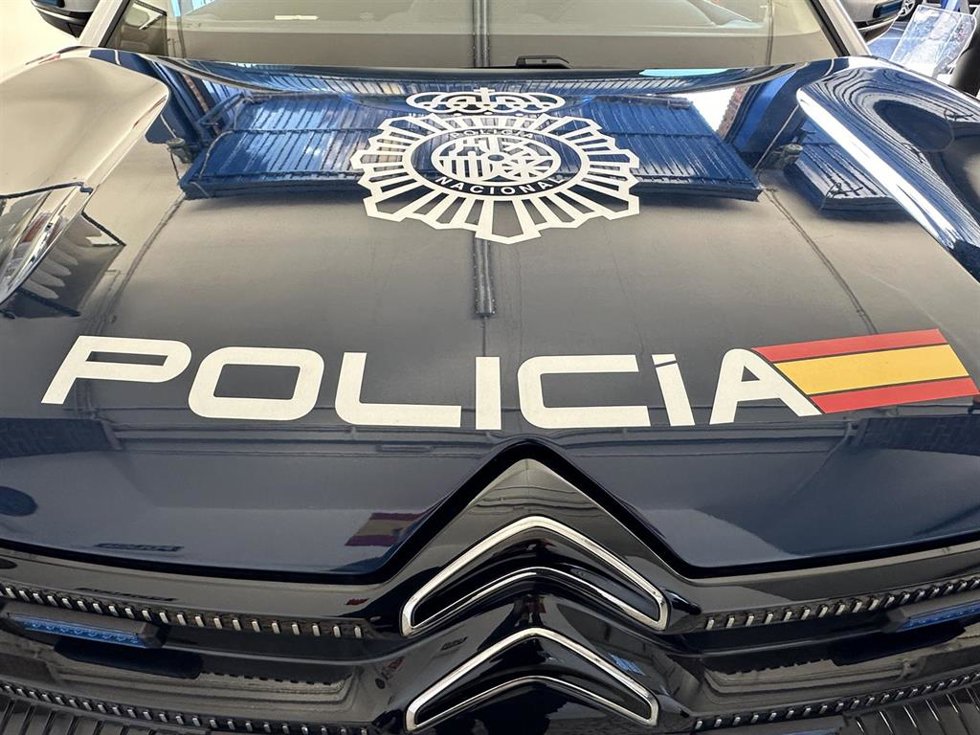 Archivo - Coche Policía Nacional.-ARCHIVO