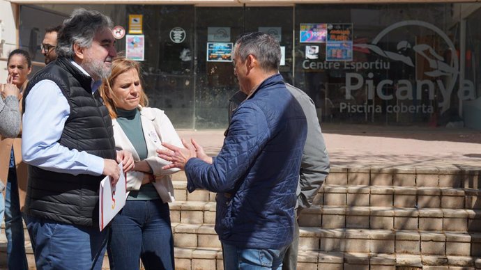 El presidente del Consejo Superior de Deportes (CSD), José Manuel Rodríguez Uribes, visita el municipio de Picaña