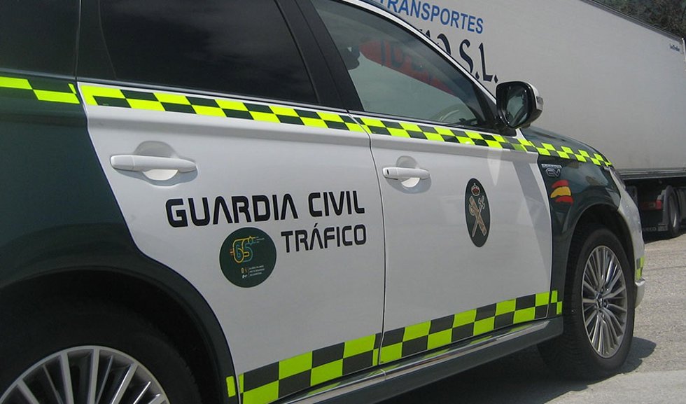 Archivo - Sucesos.- La mujer herida en un accidente de tráfico en Oliva de la Frontera presenta policontusiones