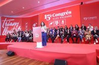 Enma López carga contra el PP de Feijóo y Mazón, un partido que "cada vez es más difícil diferenciar de Vox"