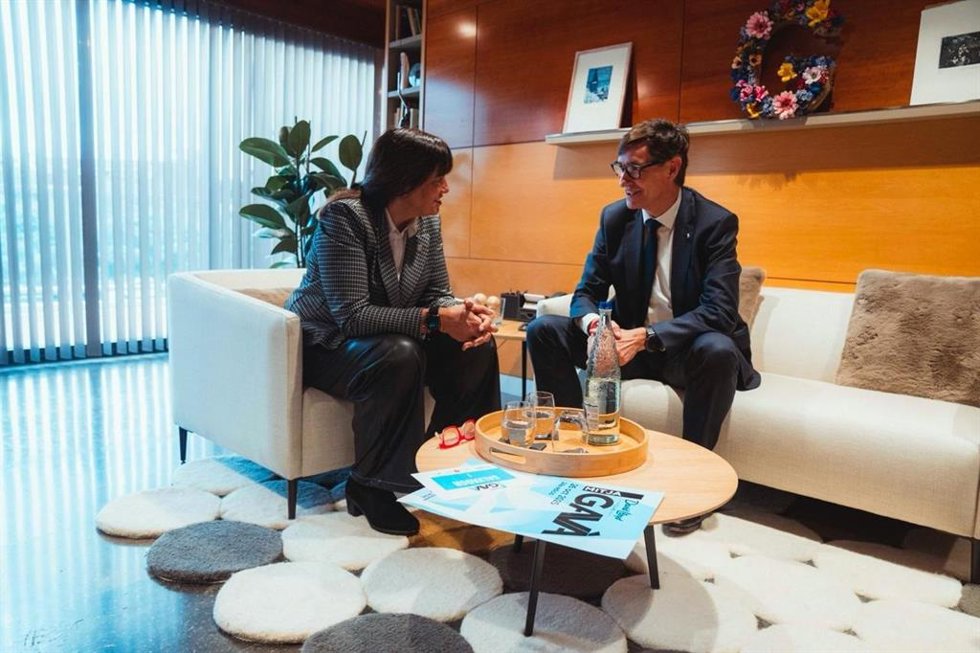 El presidente de la Generalitat, Salvador Illa, reunido este domingo con la alcaldesa de Gav (Barcelona), Gemma Badia