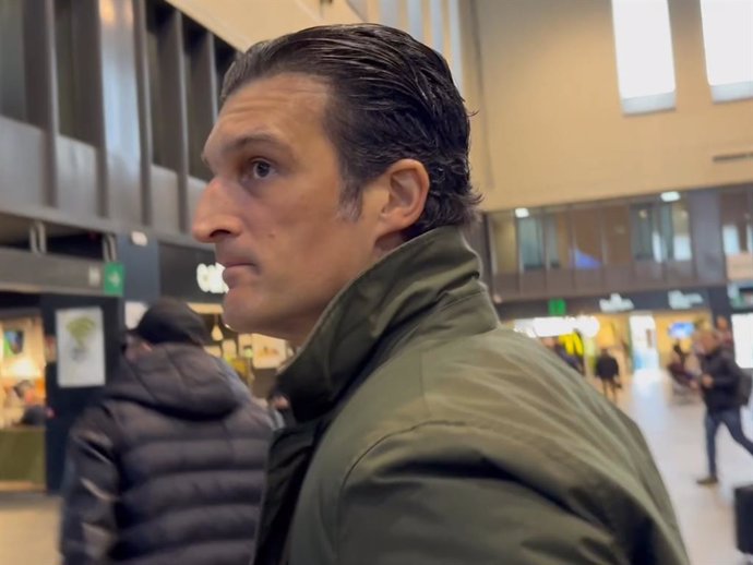 Rafa Medina a su llegada este fin de semana a Sevilla en el AVE