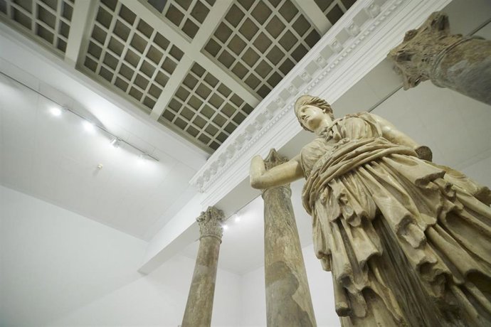 Archivo - Imagen de archivo de la estatua de Diana cazadora en el museo arqueológico de Sevilla, antes de la mudanza de su colección
