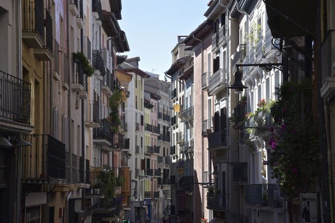 Archivo - Imagen de la calle Mercaderes de Pamplona