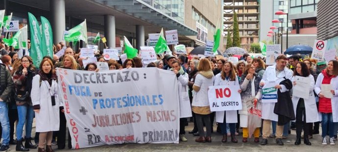 Un total de 3.088 profesionales sanitarios han sido llamados a la huelga por CEMSATSE