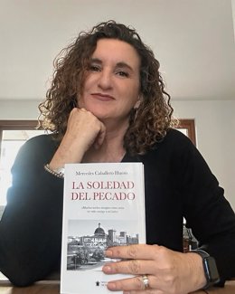 La diputada valenciana Mercedes Caballero debuta en la novela con 'La Soledad del Pecado' (Mascarón de Proa),