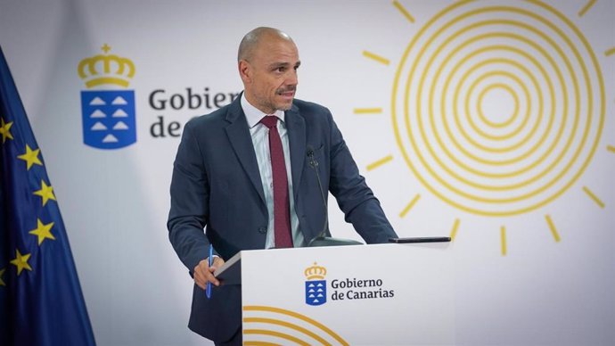 Archivo - El portavoz del Gobierno de Canarias, Alfonso Cabello