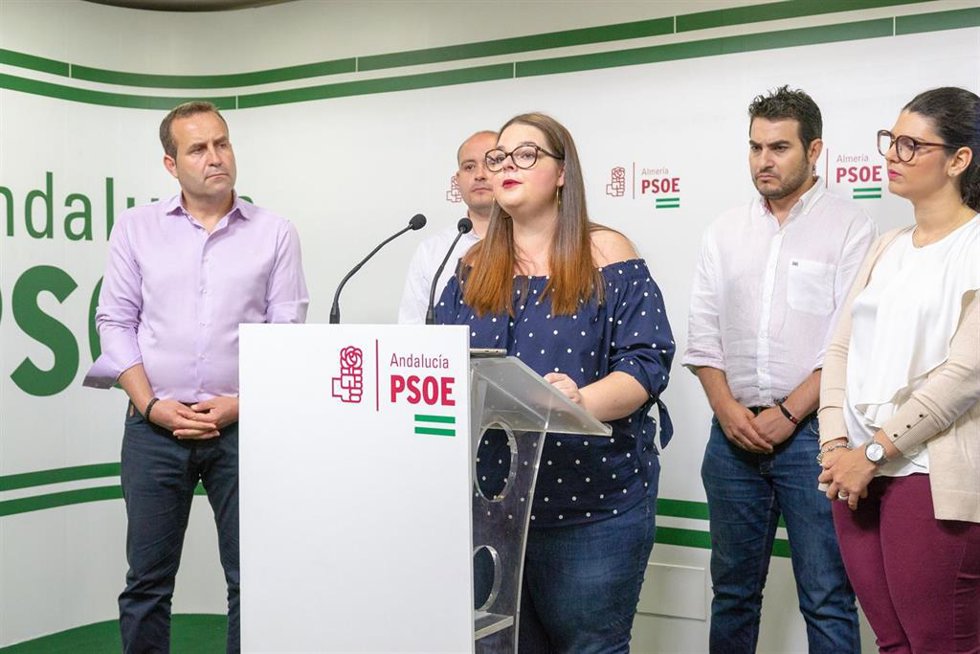 Archivo - La portavoz del PSOE de Turre (Almería), María Isabel López, en una imagen de archivo. 