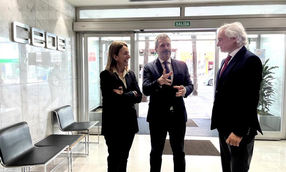 El consejero de Cultura, Turismo y Deporte, Mariano de Paco Serrano, en la presentación del Sports Summit Madrid