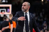 Chus Mateo no sabe "con certeza" si Campazzo y Bruno Fernando estarán disponibles ante el Milán