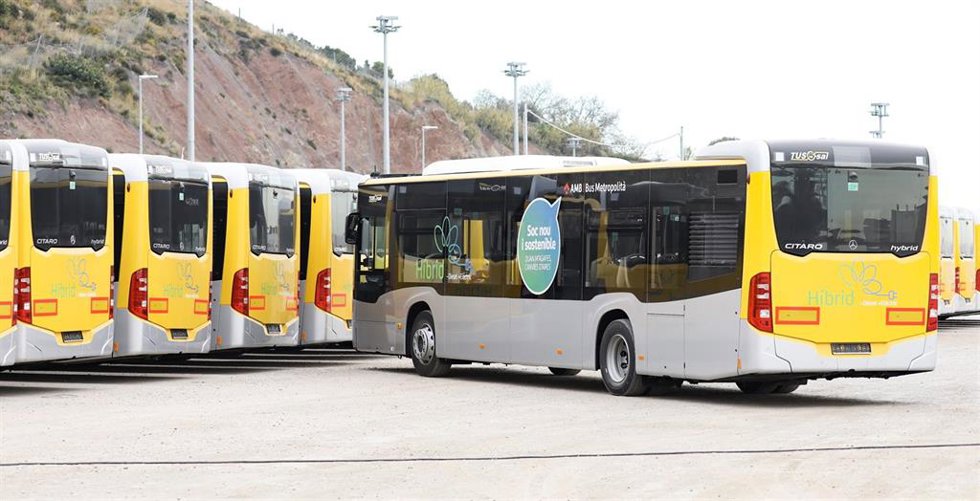 Archivo - L'AMB incorporar més de 100 busos de baixes i nulles emissions aquest trimestre