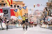 Matthew Brennan, primer líder al esprint de la Volta a Catalunya