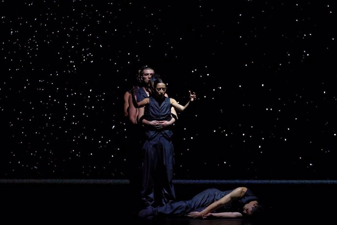 Archivo - El Teatro Arriaga acoge dos pases de danza del Centro Coreografico Nazionale (CCN)/Aterballetto este fin de semana