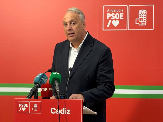 Archivo - Ruiz Boix en rueda de prensa.