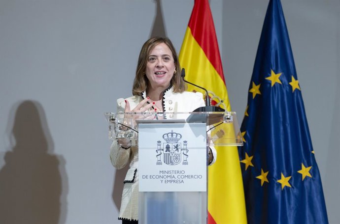 Archivo - Arquivo - A Secretária de Estado do Comércio, Amparo López Senovilla, assume seu cargo durante a cerimnia formal de posse dos altos funcionários do Ministério da Economia, no Ministério da Economia, Comércio e Empresa, em 27 de setembro.