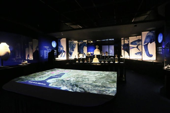 Archivo - Exposición Ciudades de Luz en el MARQ