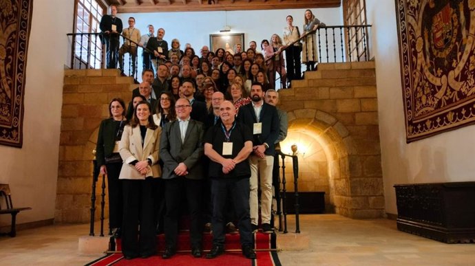 Foto de familia de los participantes en las séptimas jornadas de Buenas Prácticas del Sistema Nacional de Empleo en Oviedo.