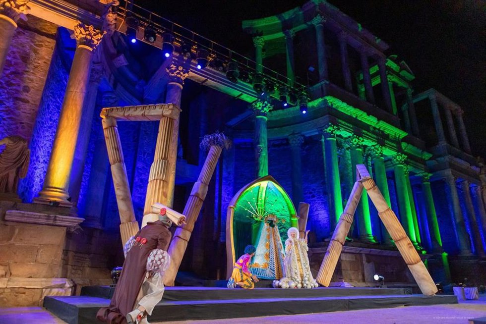Archivo - Imagen de una obra del Festival de Mérida