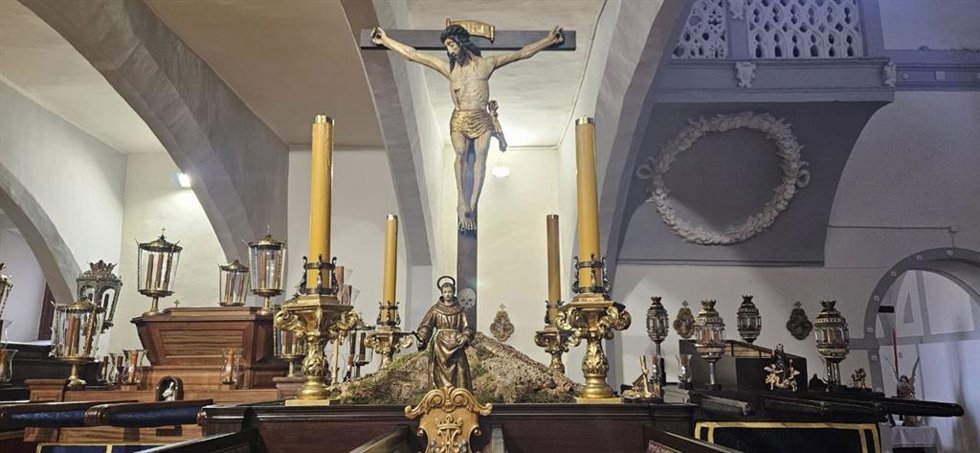 La Cofradía de la Orden Franciscana Seglar (VOT) La Santa Cruz Desnuda presenta la talla del Cristo de La Esperanza, que saldrá en procesión el Jueves Santo, 17 de abril, en Valladolid