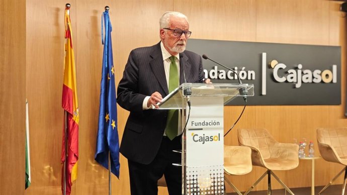 El Defensor del Pueblo Andaluz en funciones, Jesús Maeztu.