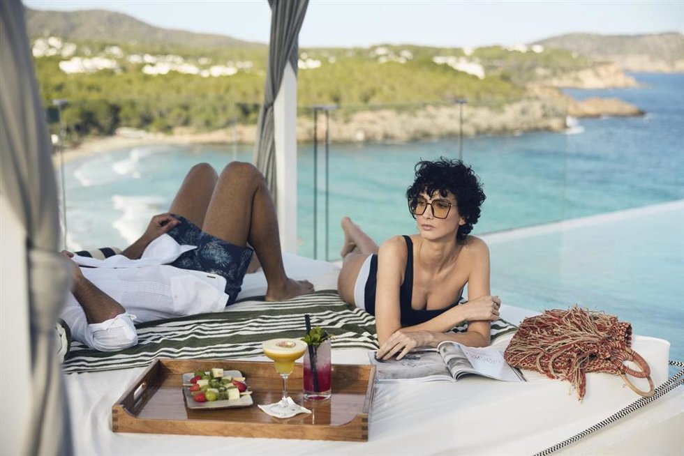 Lujo Mediterráneo y nuevas experiencias: arranca a temporada en Bless Hotel Ibiza