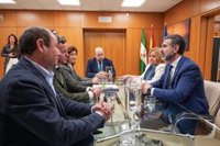 La Junta estrecha lazos con el Colegio de Ingenieros Técnicos Agrícolas de cara al 18º Symposium sobre Sanidad Vegetal