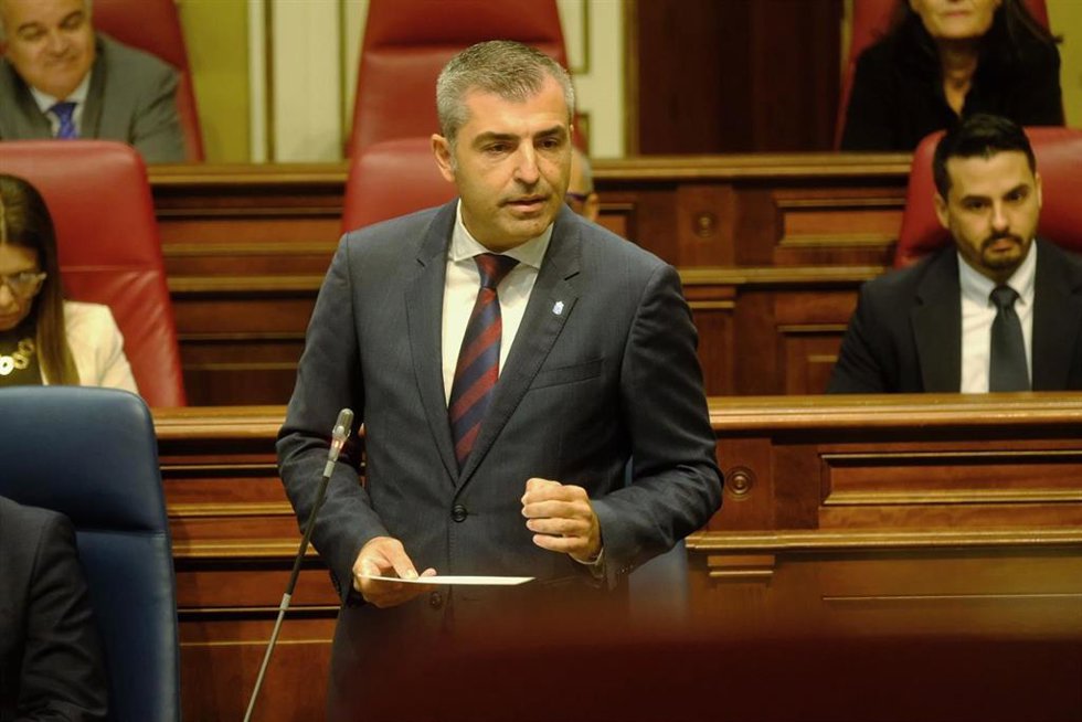 Archivo - Manuel Domínguez, vicepresidente y consejero de Economía del Gobierno de Canarias