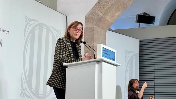 La consellera de Territorio, Vivienda y Transición Ecológica y portavoz de la Generalitat, Sílvia Paneque, en una rueda de prensa tras el Consell Executiu de este martes