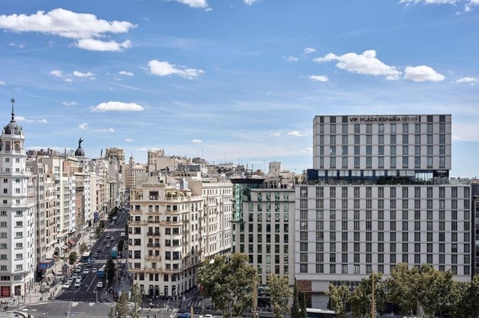 El hotel VP Plaza España Design impulsa el turismo de lujo en Madrid
