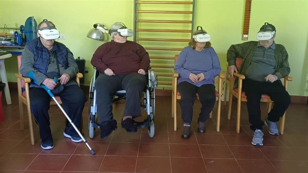 Reale Foundation y la Fundación Atapuerca ofrecen visitas virtuales al yacimiento en residencias de mayores afectadas por la dana
