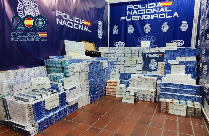 El material intervenido corresponde a más de medio millón de dosis que podría alcanzar un valor en el mercado ilegal de más de un millón de euros.