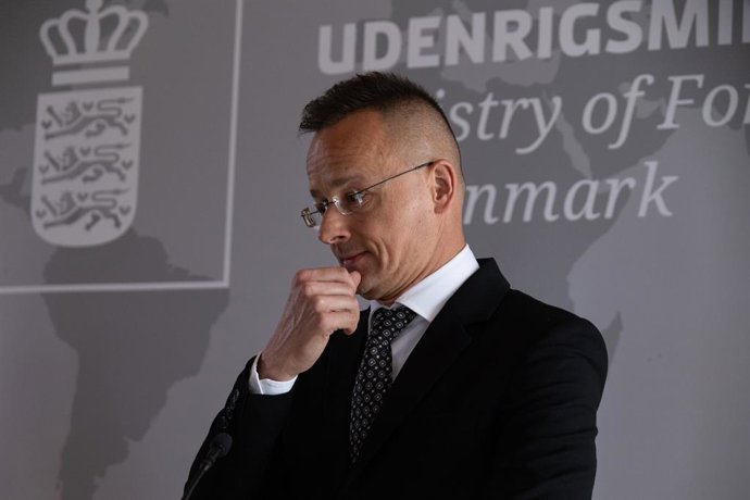 Archivo - Arquivo - 15 de abril de 2024, Copenhague, Copenhague, Dinamarca: O Ministro das Relações Exteriores da Hungria, Peter Szijjártó, durante uma coletiva de imprensa conjunta na segunda-feira, 15 de abril de 2024. O Ministro das Relações Exteriores