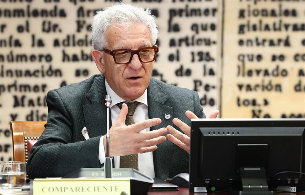 El Decano del Colegio de Ingenieros de Caminos, Canales y Puertos de la Comunitat Valenciana, Javier Machí Felici, en el Senado, a 25 de marzo de 2025, en Madrid (España). 