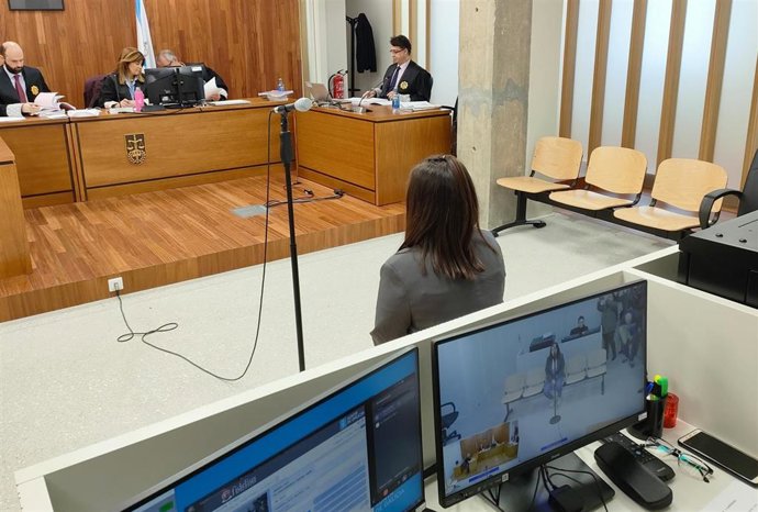 Archivo - Juicio contra una joven acusada de un delito de lesiones graves, por golpear a su pareja con un cargador en la cara, haciendo que perdiera el ojo izquierdo.