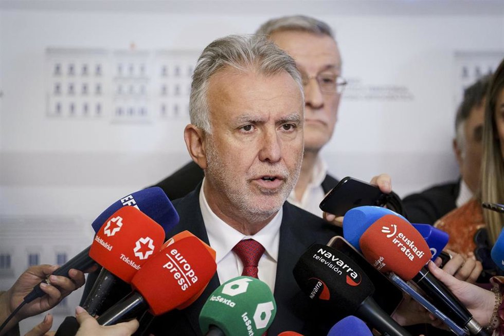 El ministro de Política Territorial y Memoria Democrática, Ángel Víctor Torres