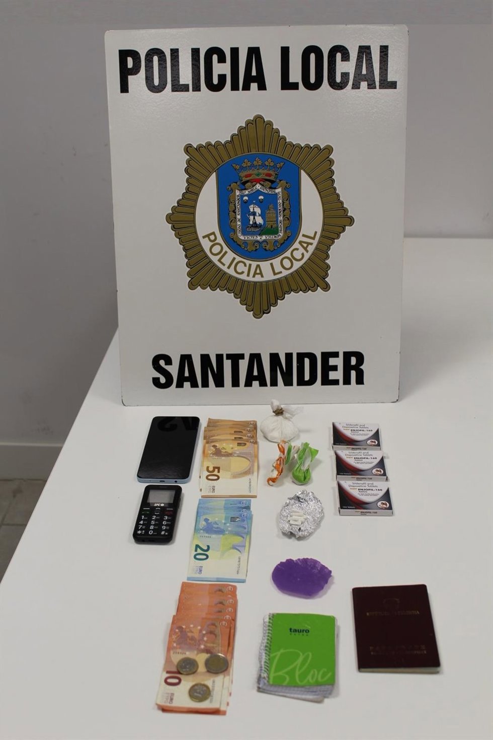 Contenido de la bandolera