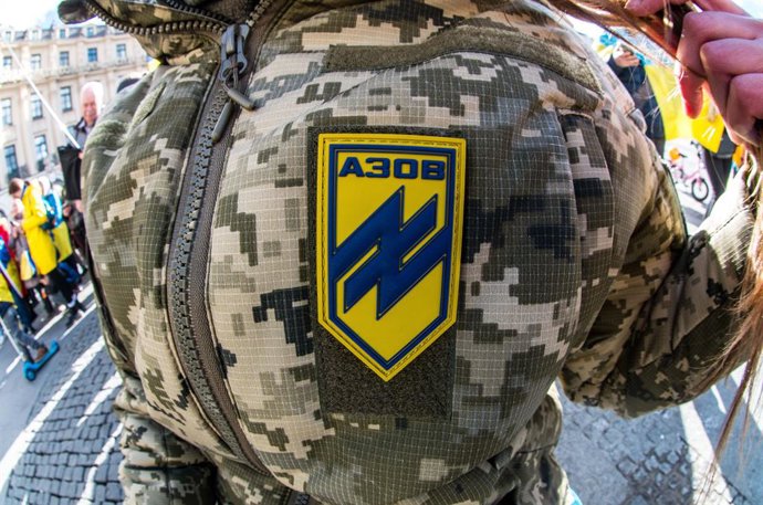 Archivo - Arquivo - Imagem de arquivo do brasão de armas do batalhão Azov.