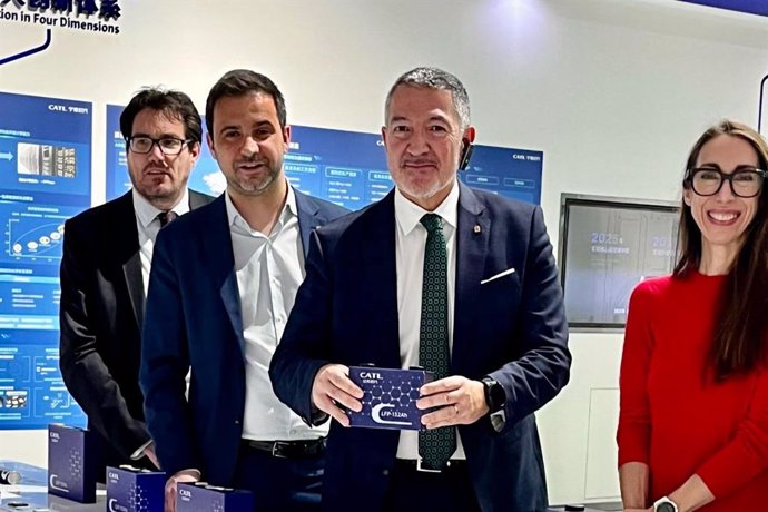 El conseller Miquel Sàmper visita empresas chinas