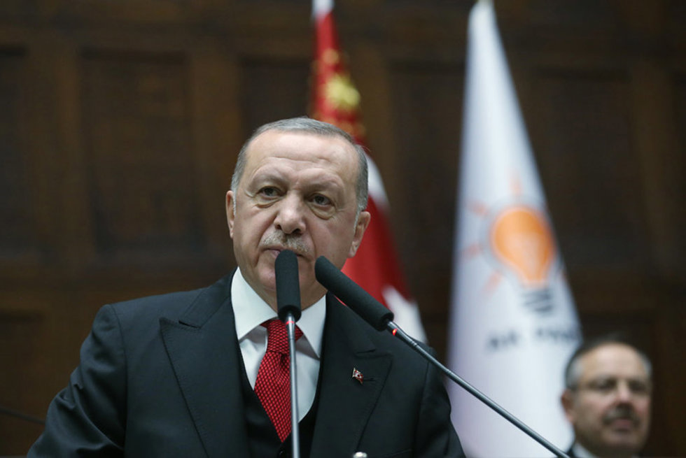 Archivo - El presidente turco, Recep Tayyip Erdogan, en un discurso ante el Parlamento.