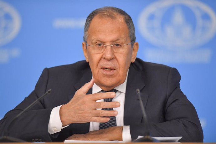 Archivo - MOSCOU, 14 de janeiro de 2025 -- O ministro das Relações Exteriores da Rússia, Sergei Lavrov, fala durante sua conferência de imprensa anual em Moscou, Rússia, em 14 de janeiro de 2025.