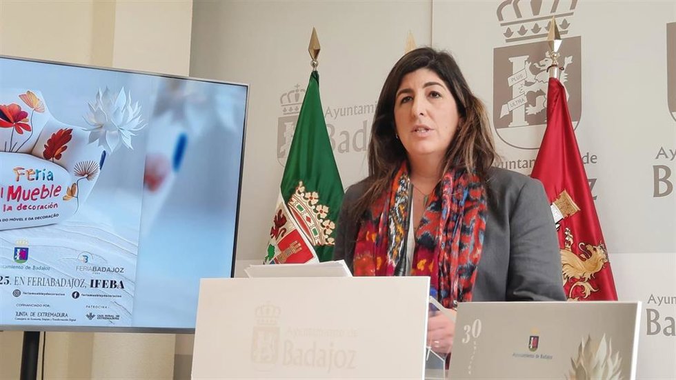 La concejada delegada de Ifeba presenta la Feria del Mueble y la Decoración de Badajoz