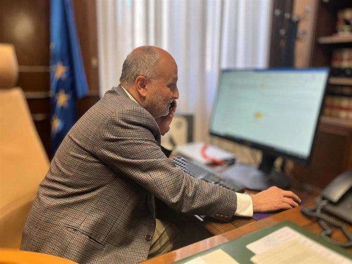 El Gobierno alerta del impacto de estafas con criptomonedas, que el año pasado superaron los 3,2 millones en Pontevedra.