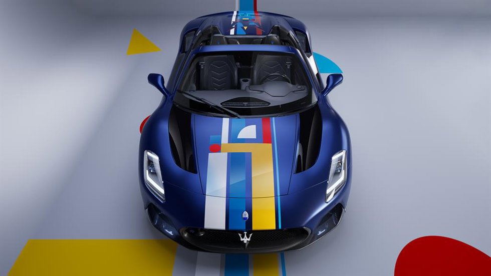 Maserati inaugura la nueva 'Officine Fuoriserie Maserati' para la personalización de sus vehículos.